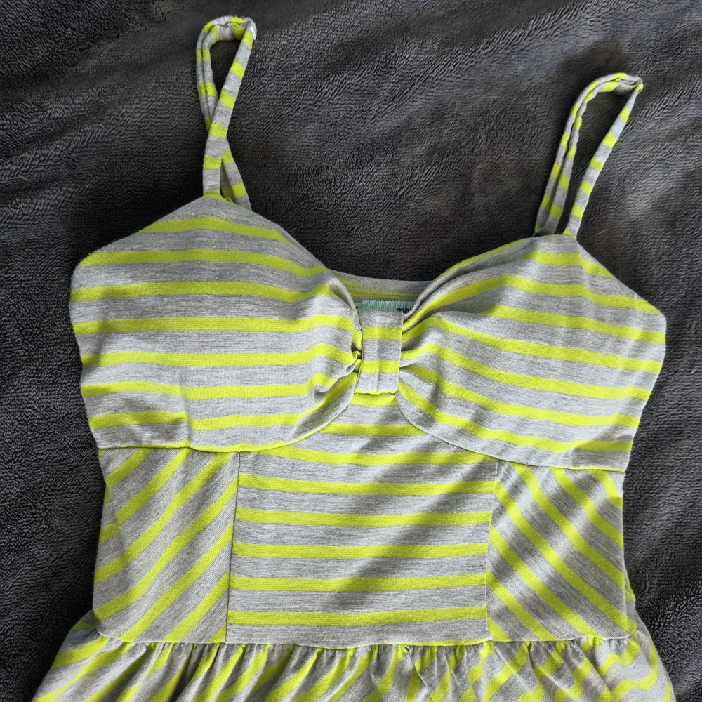 ☀️ 3/$15 - Striped Green and Gray Women's Dress - Picture 2 of 7
